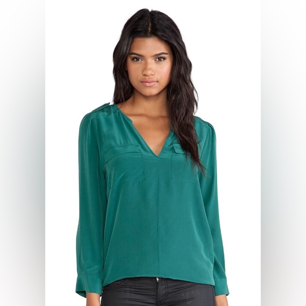 Joie ‘Marlo’ Silk Blouse in Hunter Size Small